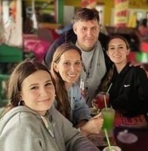 Meet your Posher, Colin